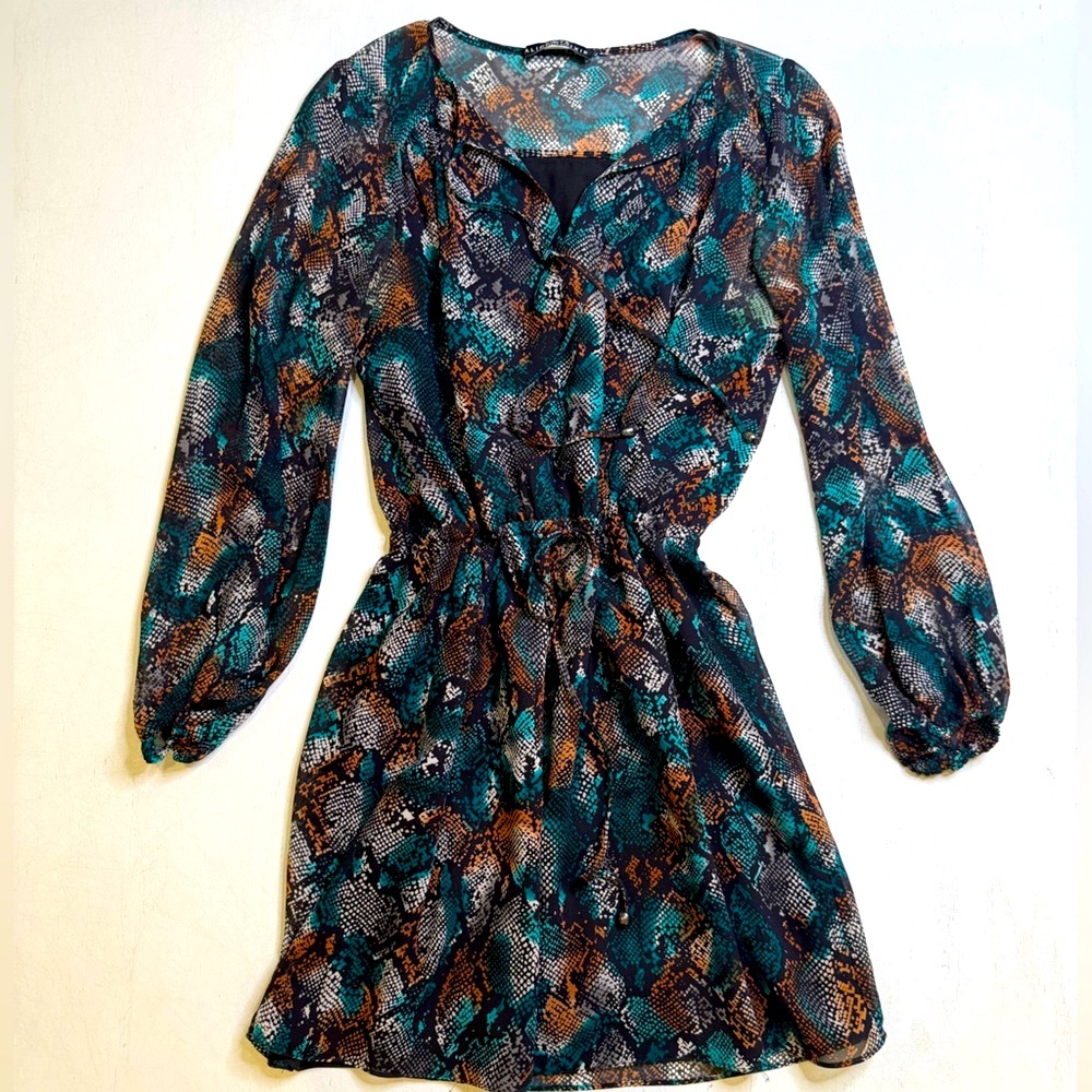 Alice & Trixie, XS, Really cool Multicolor Pattern lightweight fully lined Dress